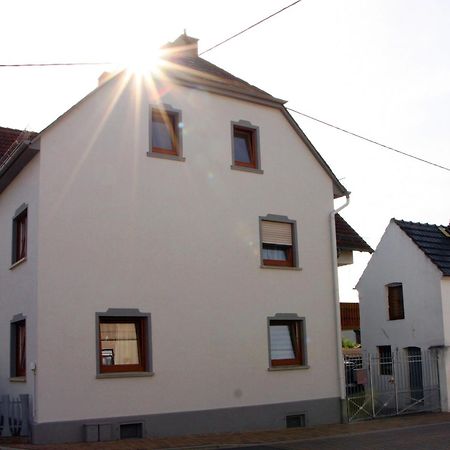 Haus Bella Altendiez Екстериор снимка